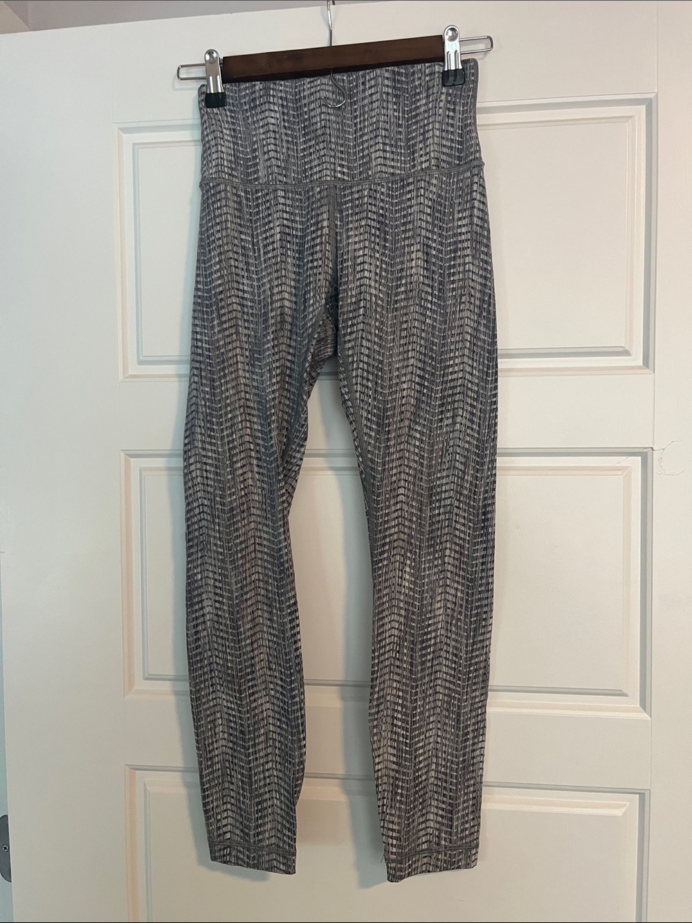 lululemon wunder under tight 25”